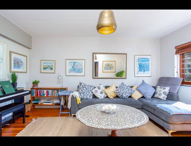 1.5 BEDROOM APARTMENT SOLD IN KENILWORTH UPPER